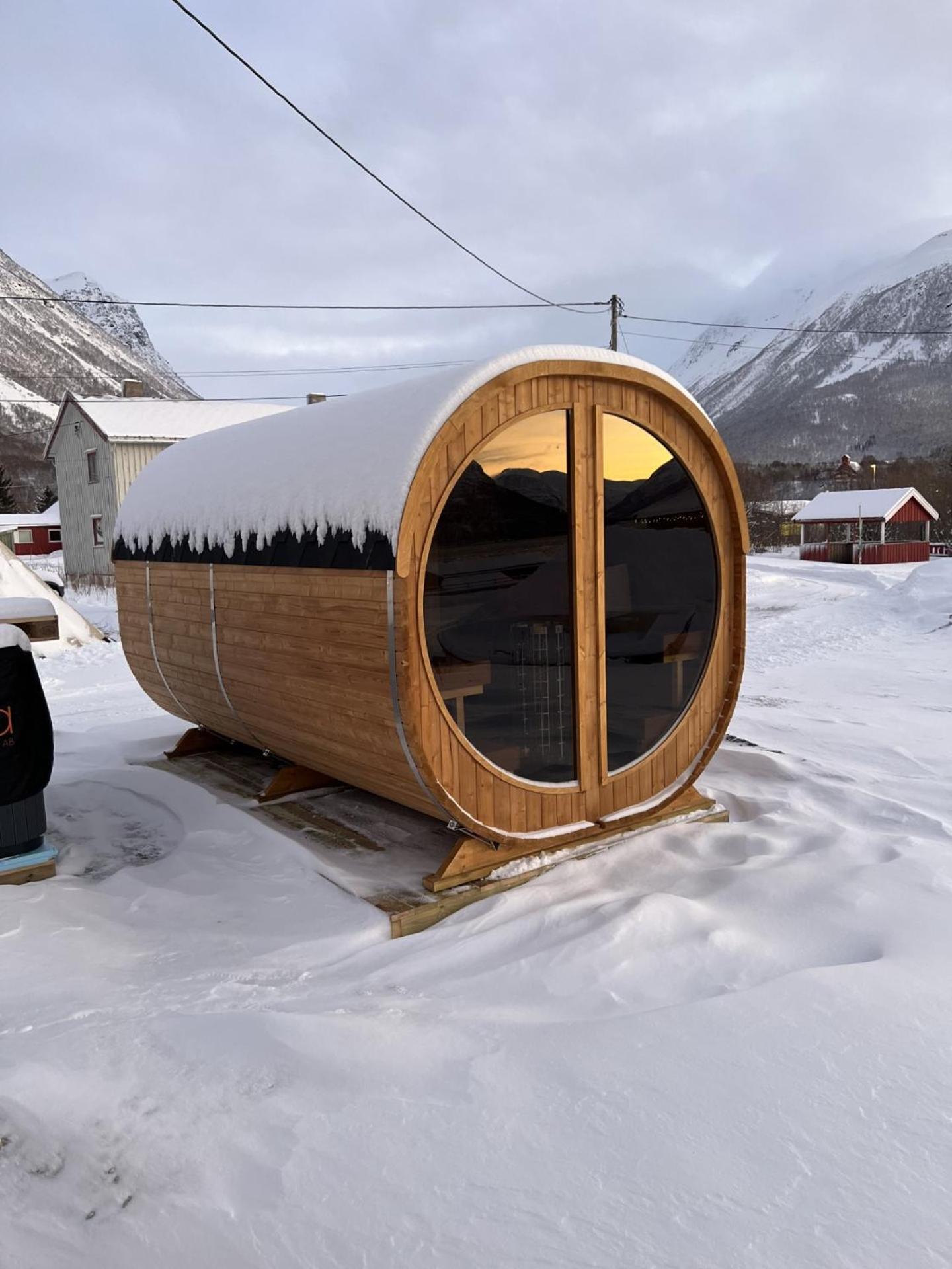 Alpan Apartments, Lyngenfjord Olderdalen Bagian luar foto
