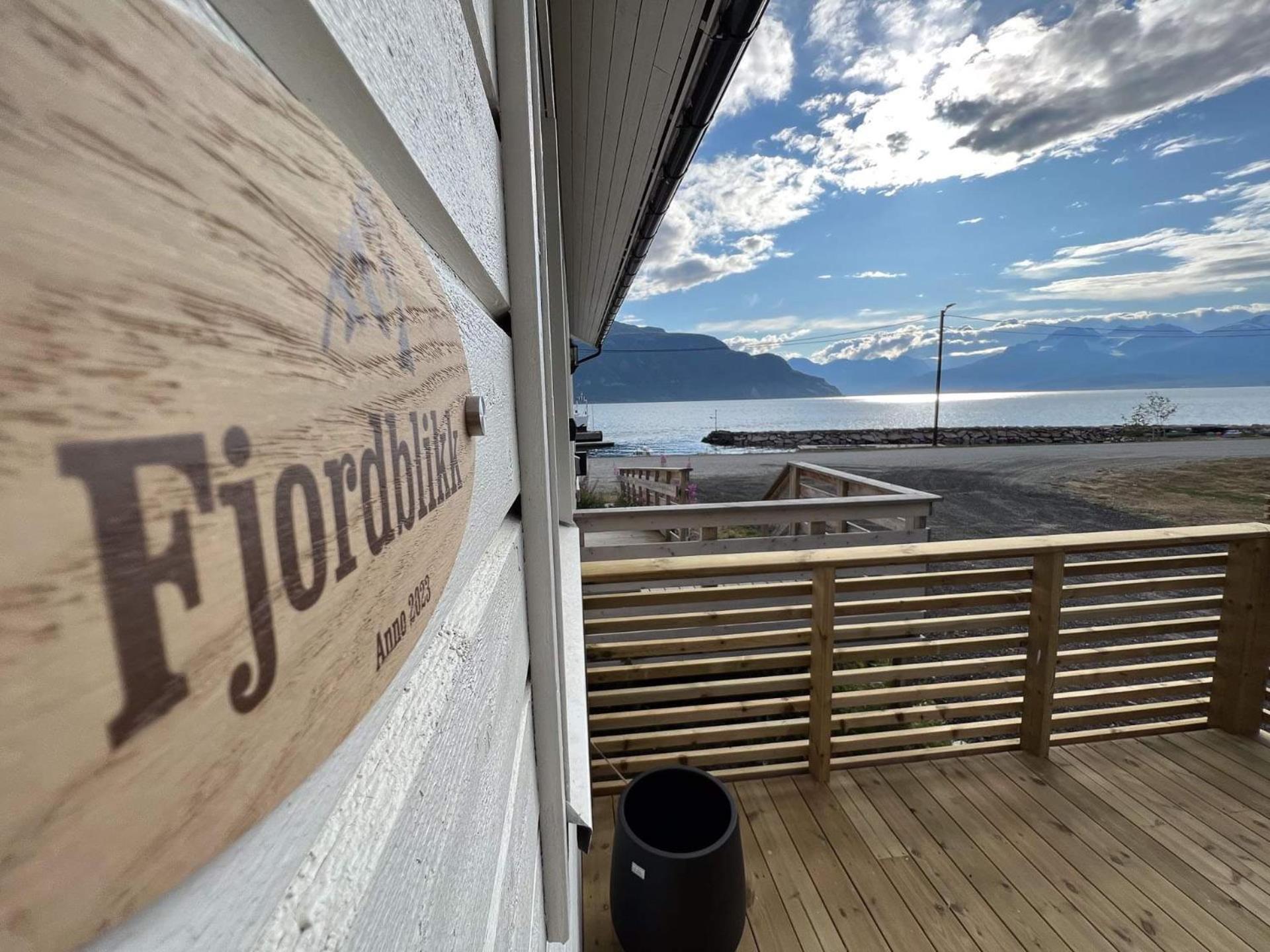 Alpan Apartments, Lyngenfjord Olderdalen Bagian luar foto