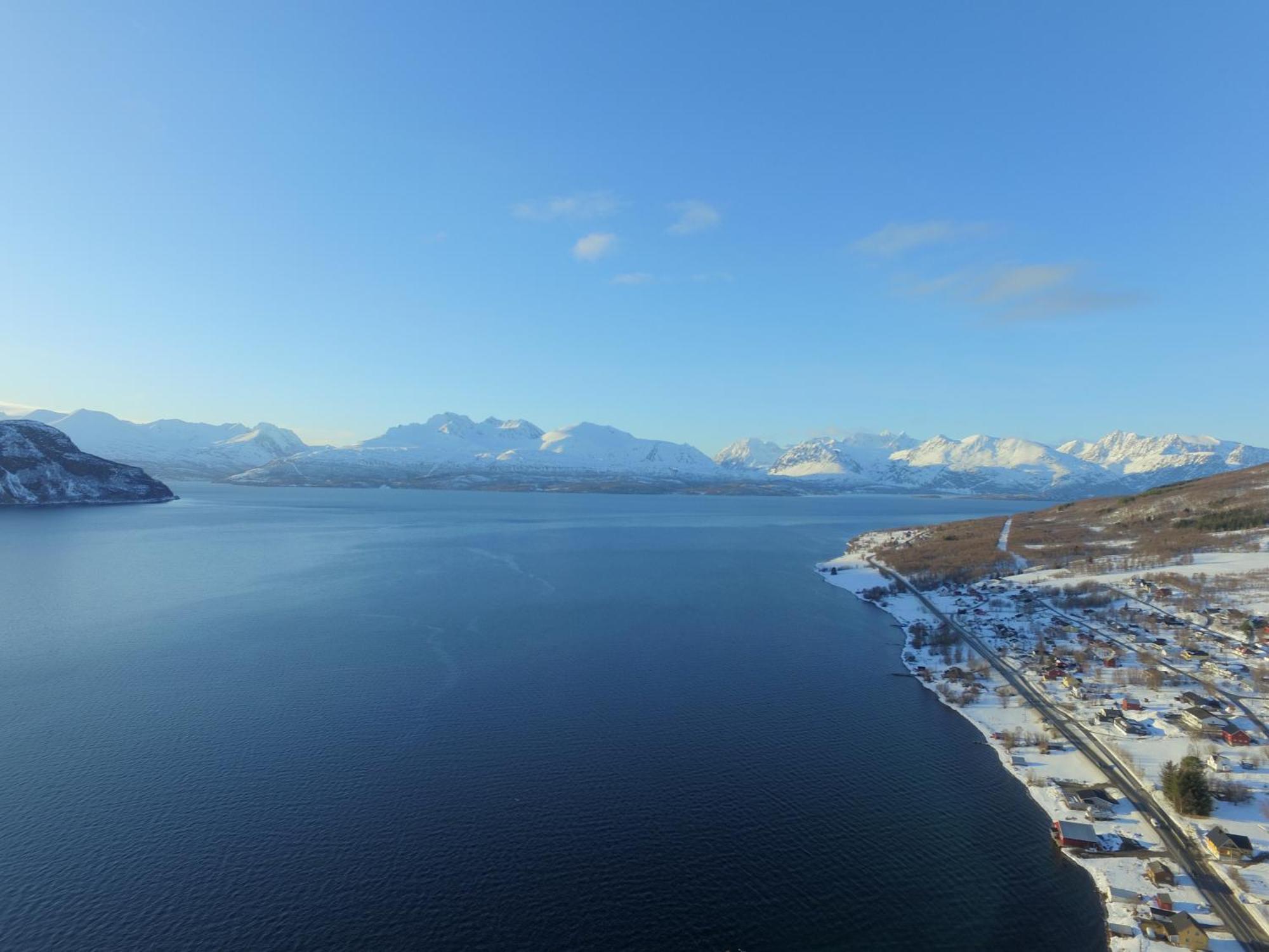 Alpan Apartments, Lyngenfjord Olderdalen Bagian luar foto